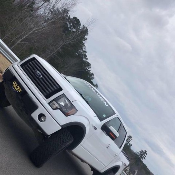 Meet your Posher, Devin - Picture 1 of 1